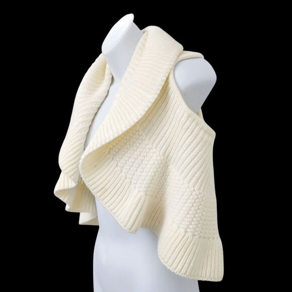 Vintage Cream Women's Cardigan Sweater - Picture 2 of 8